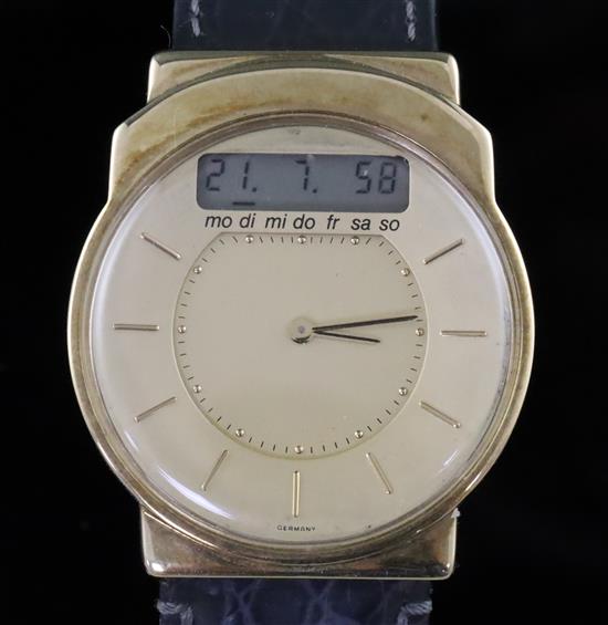 A gentlemans 14ct gold Junghans Mega digital and analogue quartz wrist watch,